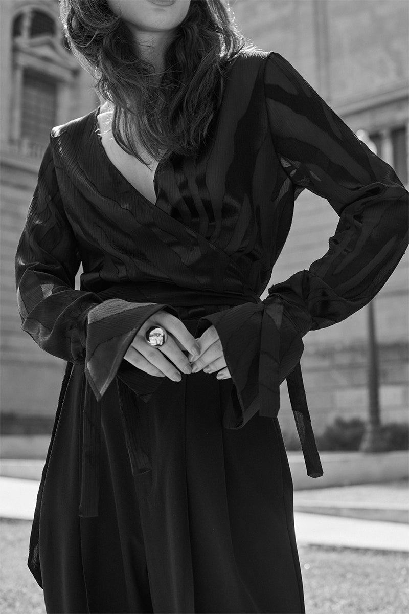 CHICPANTS_ELEGANTTOP_CHPTRS_BLACKMESH_BLACK1.jpg