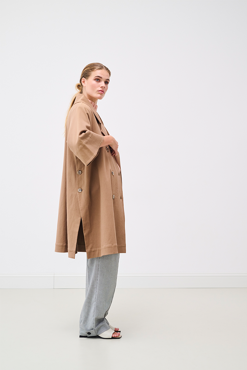 DAILY COAT