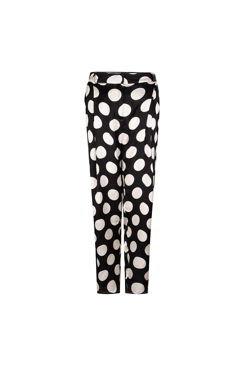 Dazzle_polkadot_front.jpg