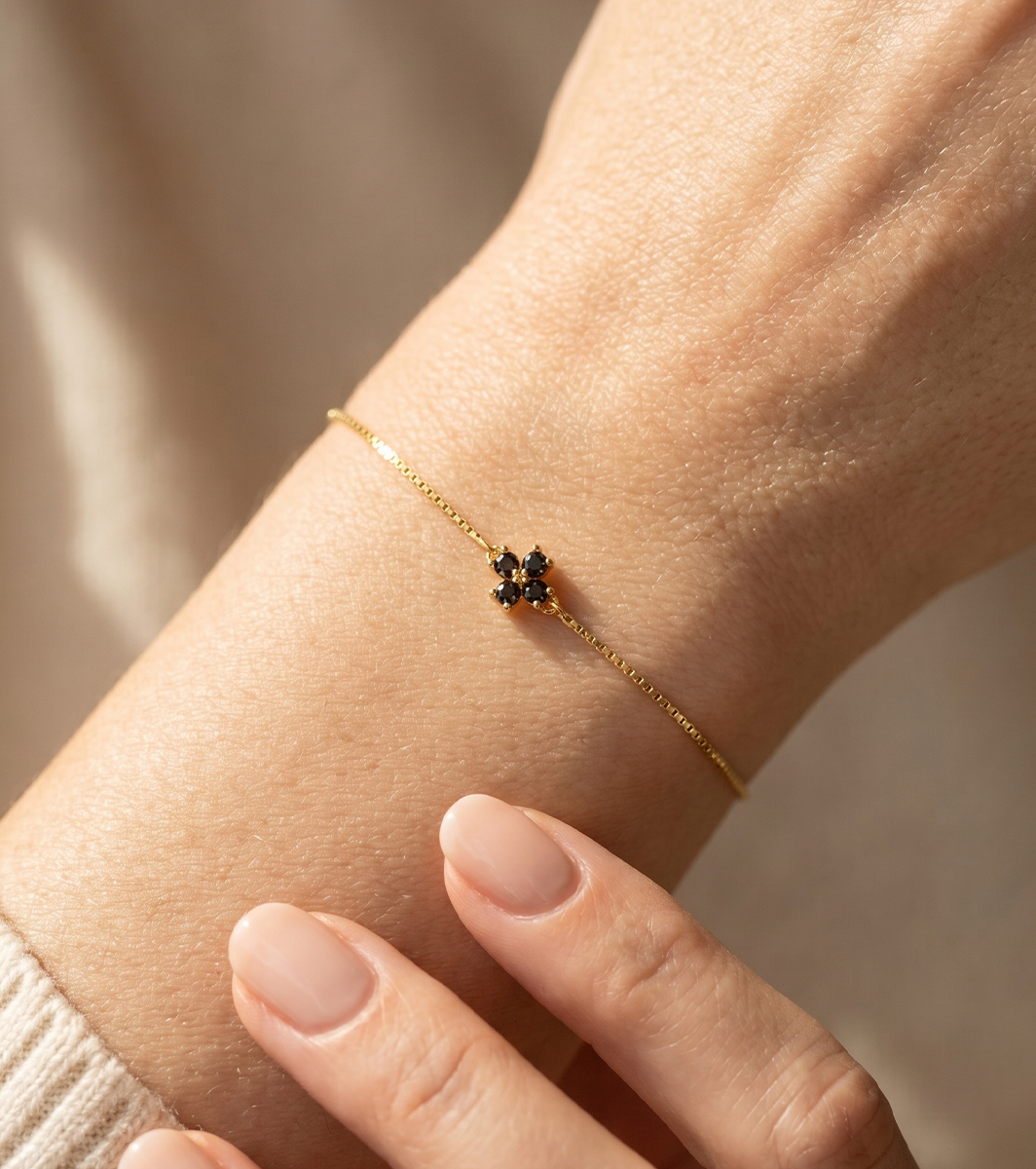 Clover Bracelet Julie Brown Topaz Gold